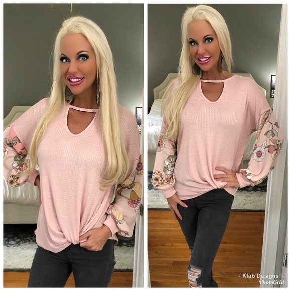 🥰LAST 1! Blush Waffle Knit Choker Contrast Top! - Picture 3 of 8